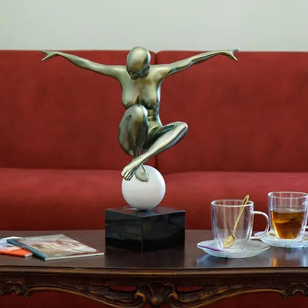 Alojamento de Acomodação e Pequeno-almoço Palazzetto Alfieri Centro Storico LʼAquila